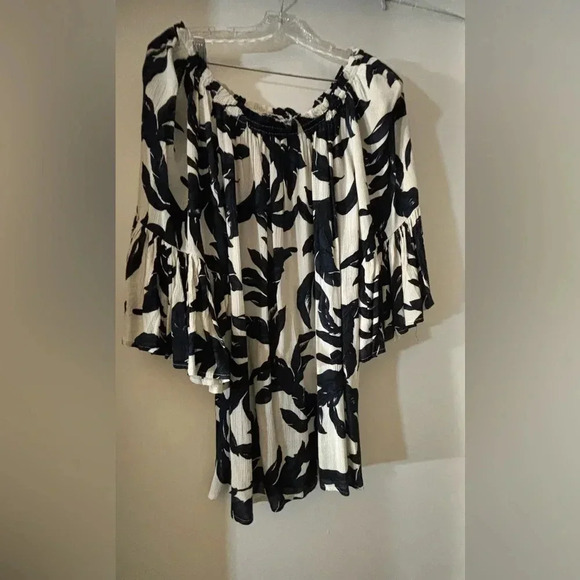 ELAN NWT shirt/dress - Picture 2 of 3